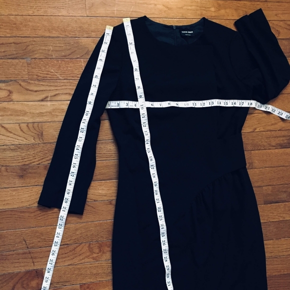 Authentic GIORGIO ARMANI ITALY, pure virgin Wool - Picture 12 of 16